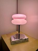 Vintage Retro Space Tafellamp | Roze Macaron Lamp, Huis en Inrichting, Lampen | Tafellampen, Minder dan 50 cm, Nieuw, Glas, Ophalen of Verzenden