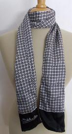 Mooie zwart/wit silk sjaal van designer Sheila de Vries, Verzenden, Zo goed als nieuw, Maat 38/40 (M), Sjaal