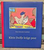 Klein duifje krijgt post, Ophalen of Verzenden, Zo goed als nieuw