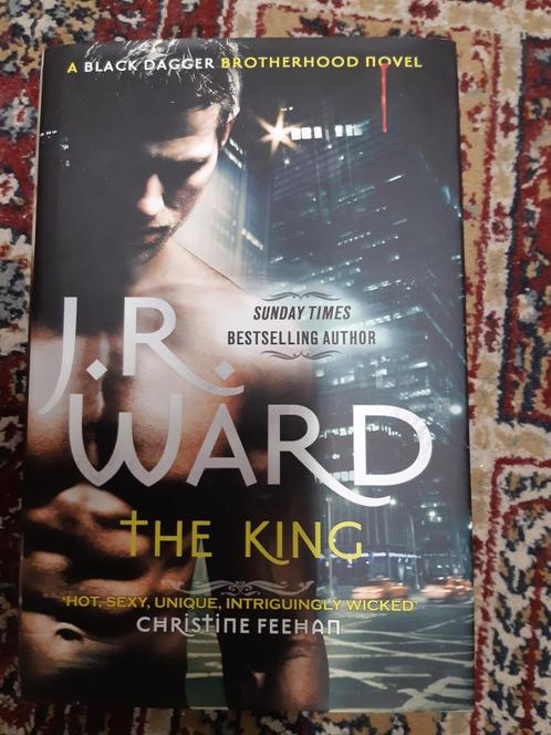 J.r.ward:the king hardcover 9780749959586 black dagger band., Boeken, Avontuur en Actie, Gelezen, Ophalen