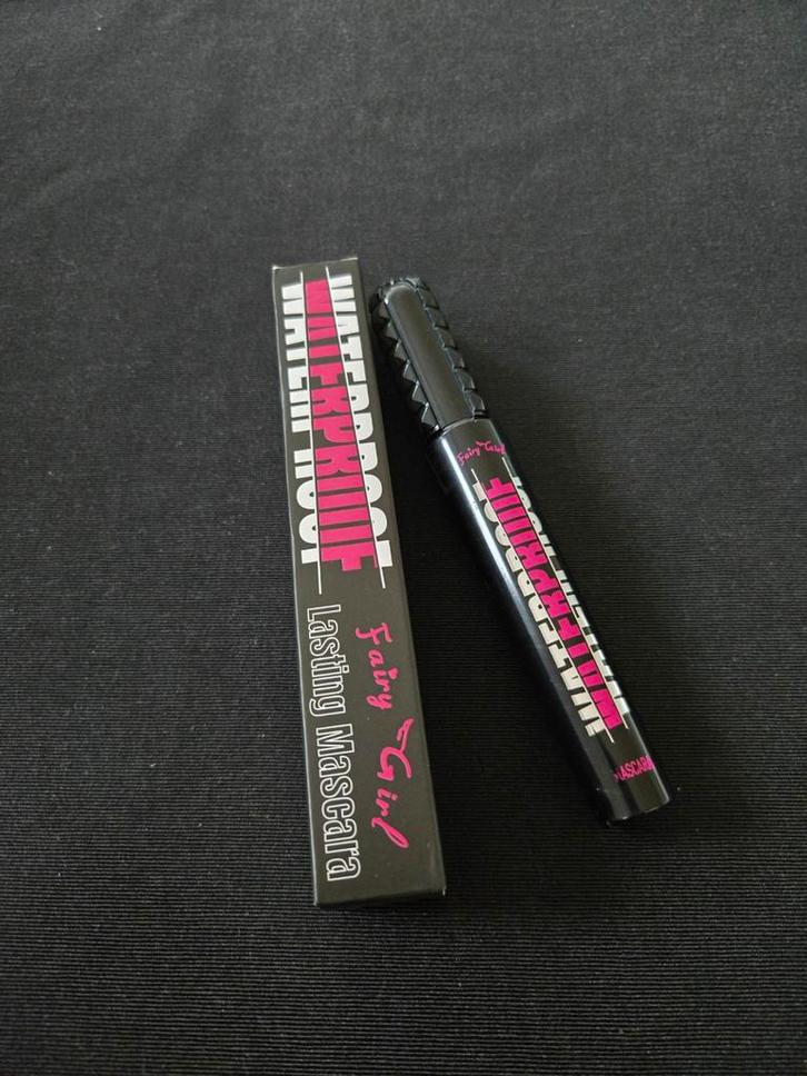 Mascara, Sieraden, Tassen en Uiterlijk, Uiterlijk | Cosmetica en Make-up, Ophalen of Verzenden