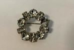 Broche oude ronde speld reverspeld bijou bezet met strass, Overige materialen, Gebruikt, Minder dan 4 cm, Ophalen of Verzenden