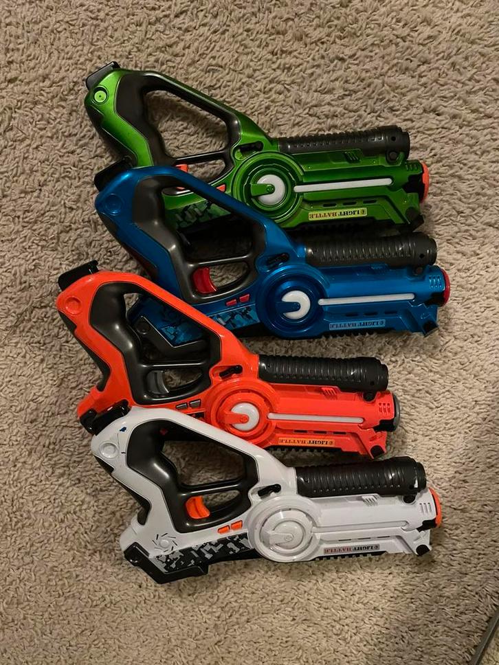 Lazer game pistolen, Kinderen en Baby's, Speelgoed | Buiten | Actiespeelgoed, Zo goed als nieuw, Ophalen of Verzenden