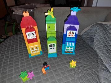 Lego duplo 3 huizen creatieve lego beschikbaar voor biedingen