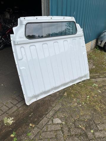 tussen schot renault maaster beschikbaar voor biedingen