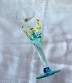 Groen glas van recycled glas met fleurige motiefjes, Antiek en Kunst, Antiek | Glas en Kristal, Ophalen