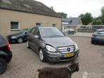Mercedes-Benz B-Klasse 180 Busines CL Aut (bj 2010), Auto diversen, Schadeauto's, Automaat, Mercedes-Benz, Zilver of Grijs, Benzine