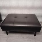 Nieuw! Montél zwarte leren hocker, Huis en Inrichting, Banken | Voetenbanken en Poefen, Ophalen, Nieuw, Rechthoekig, Leer
