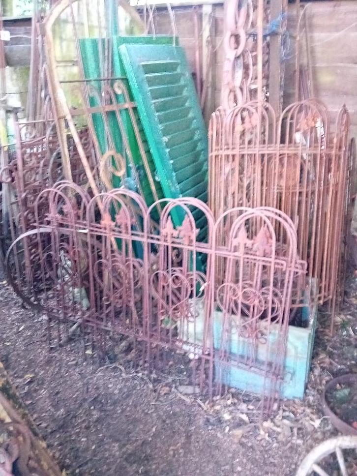 Massief ijzer !Boogjes- hek sierhek plantensteun obelisk enz, Tuin en Terras, Tuinhekken en Hekwerk, Nieuw, Tuinhek, IJzer, Ophalen