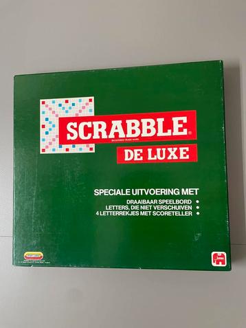 SCRABBLE DE LUXE met draaiplateau zgan!! beschikbaar voor biedingen