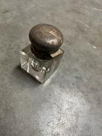 Antiek inktpotje met zilveren dop, Ophalen