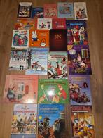 Sinterklaas Boeken Collectie, 21 stks en 19 DE boeken, Ophalen of Verzenden, Gelezen, Diverse, Fictie algemeen