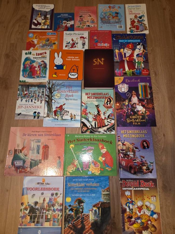Sinterklaas Boeken Collectie, 21 stks en 19 DE boeken, Boeken, Kinderboeken | Jeugd | onder 10 jaar, Gelezen, Fictie algemeen