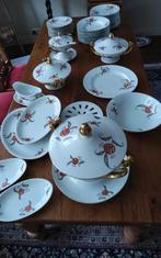 Antieke  groot 12 persoons Puls Porseleinen Servies, Ophalen