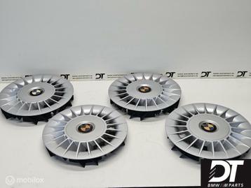 Turbine kappen set Style 20 BMW 5-serie E34 M5 36112226273 beschikbaar voor biedingen