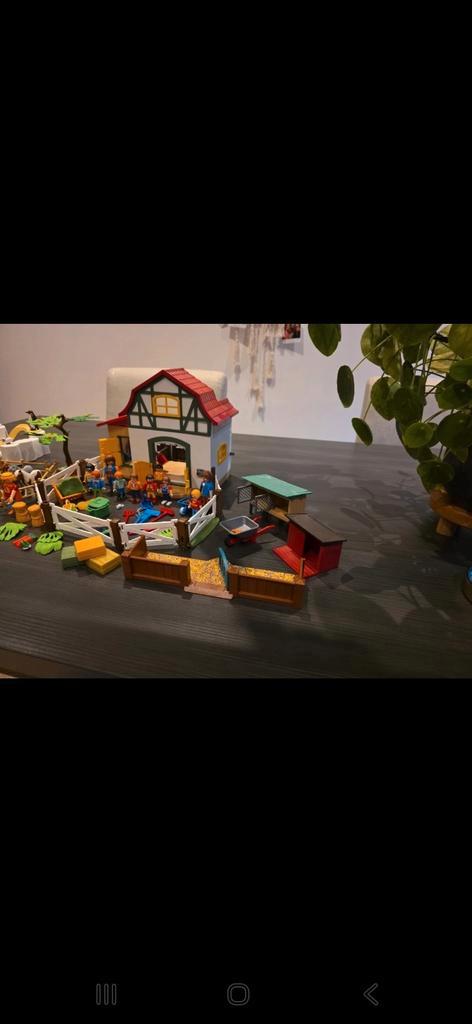 Playmobil met o.a. boerderij., Kinderen en Baby's, Speelgoed | Bouwstenen, Zo goed als nieuw, Ophalen of Verzenden