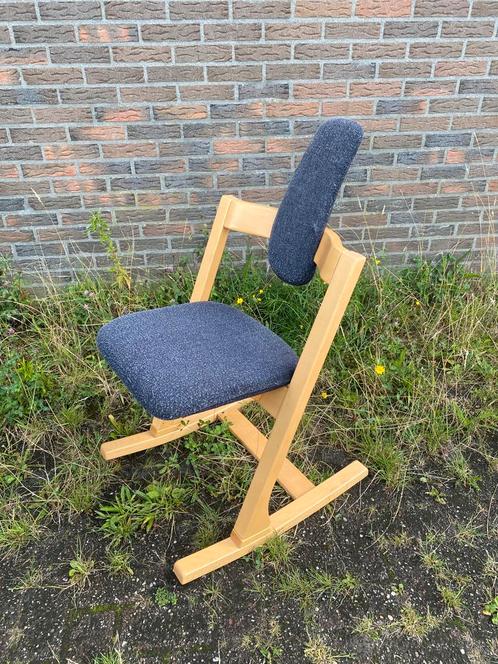 STOKKE VARIER PENDULUM goede staat Deens design ergonomisch, Huis en Inrichting, Bureaustoelen, Zo goed als nieuw, Zwart, Ergonomisch