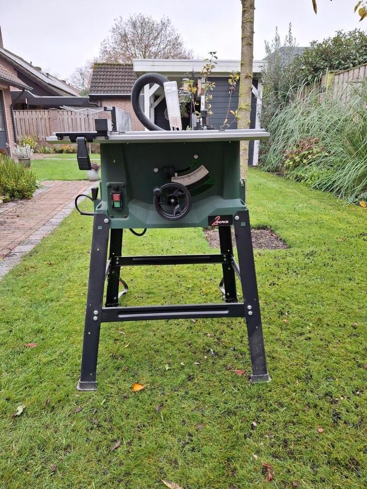 Tafel Cirkelzaag - Gebruikt, Doe-het-zelf en Verbouw, Gereedschap | Zaagmachines, Gebruikt, Cirkelzaag, 1200 watt of meer, 30 tot 70 mm