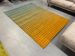 Nieuw Carpet Sign Rugs Couture Vloerkleed Groen geel 244x173, Huis en Inrichting, Stoffering | Tapijten en Kleden, Ophalen of Verzenden