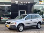 Volvo XC90 2.5 T youngtimer! 142.000 km !, Gebruikt, Zwart, 7 stoelen, 2521 cc