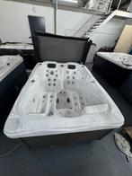 Balboa jacuzzi incl alle toebehoren plug and play, Tuin en Terras, Jacuzziboer, Zo goed als nieuw, Info@jacuzziboer.nl, Traan 5 9351 vm leek