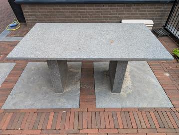 Buitentafel natuursteen (graniet) donkergrijs 160x90cm beschikbaar voor biedingen