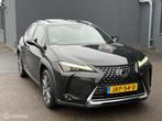 Lexus UX 250h PANO|360CAMERA|LED|STOELKOELING|H € 27.900,0, Auto's, Lexus, Gebruikt, 750 kg, 4 cilinders, Zwart