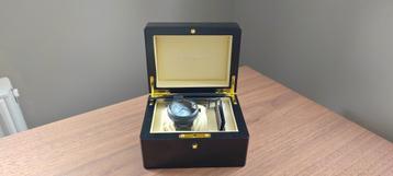 LUNAR1,622 NASA approved Premium Horloge met echt Maanstof beschikbaar voor biedingen