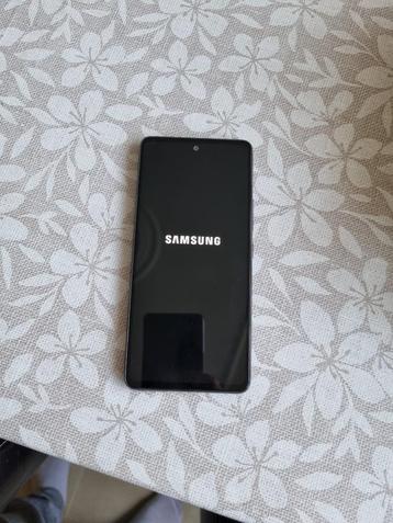 Samsung galaxy a53 5G - defect - loopt vast - Zie tekst beschikbaar voor biedingen