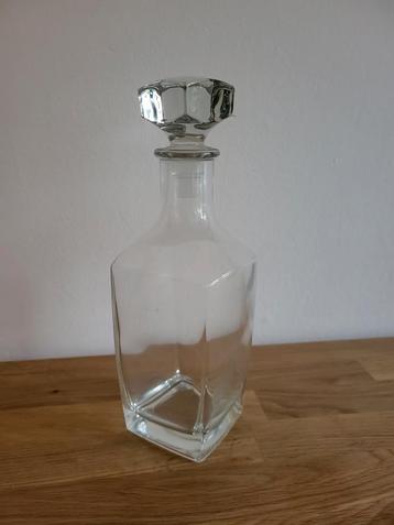 Karaf voor o.a. whiskey beschikbaar voor biedingen