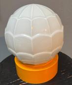 Vintage art deco plafoniere ( thabur ), Huis en Inrichting, Lampen | Plafondlampen, Ophalen of Verzenden, Gebruikt, Glas, Art deco