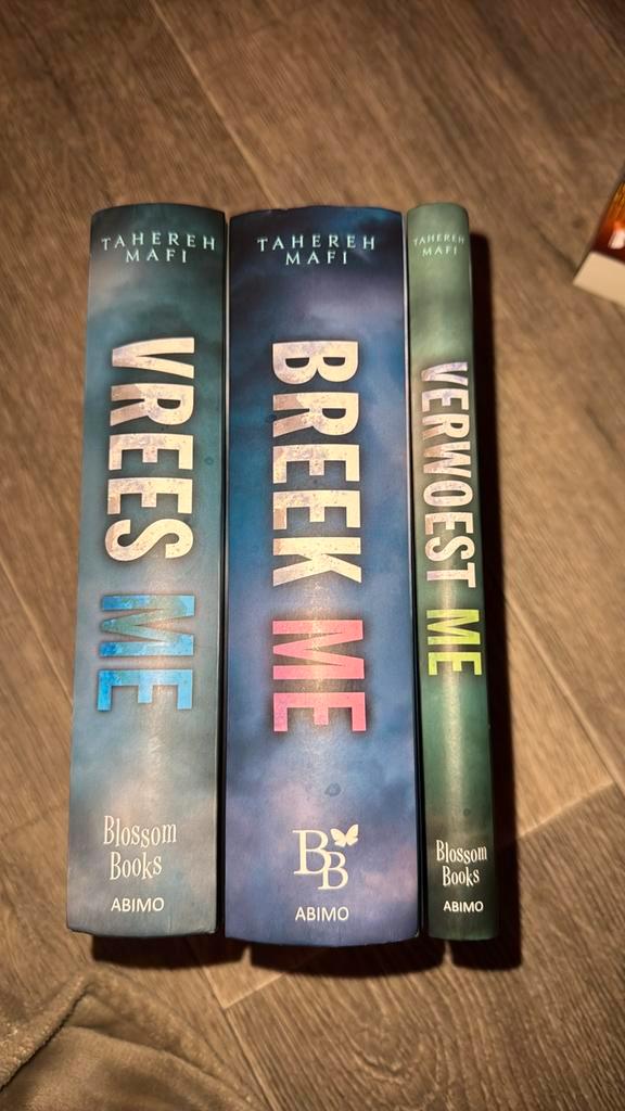 Tahereh Mafi - Vrees Me Serie, Boeken, Romans, Zo goed als nieuw, Nederland, Ophalen of Verzenden