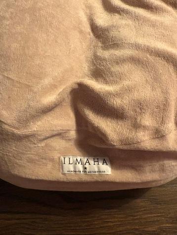 Voedingskussen + Babynestje Hoes beschikbaar voor biedingen