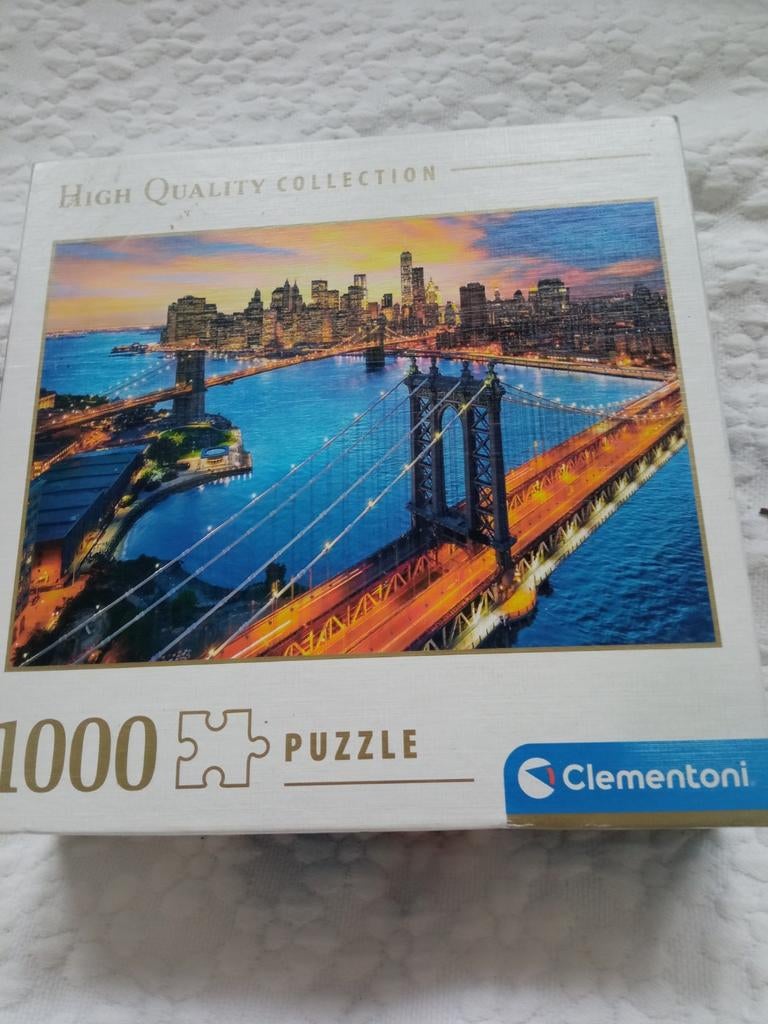 Puzzel  skyline, Hobby en Vrije tijd, Denksport en Puzzels, Ophalen of Verzenden, 500 t/m 1500 stukjes, Gebruikt