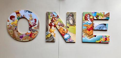 Houten Disney letters “Winnie de Poeh” op bestelling … 18cm, Kinderen en Baby's, Kinderkamer | Inrichting en Decoratie, Nieuw