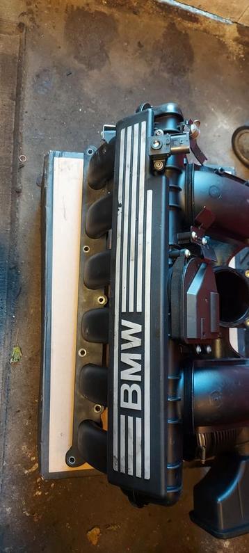 BMW 523i E60/E61 Inlaatspruitstuk beschikbaar voor biedingen