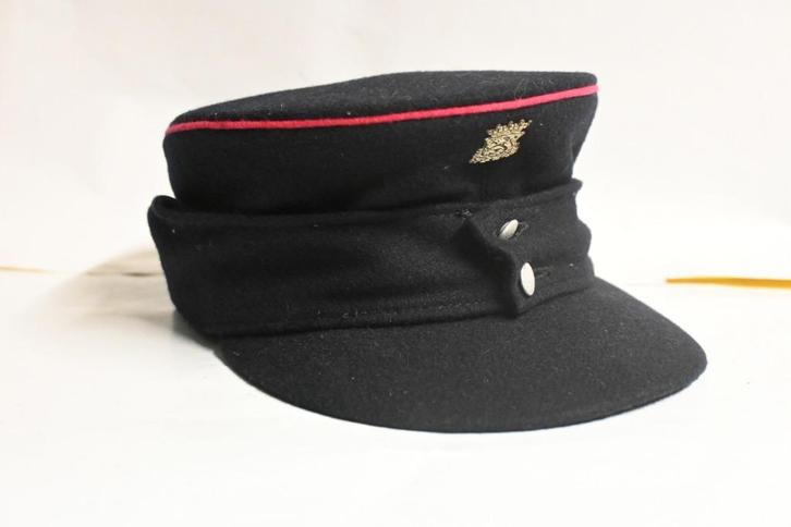 feuerwehr dienstmütze dienstpet duitsland embleem brandweer, Verzamelen, Militaria | Algemeen, Landmacht, Kleding of Schoenen