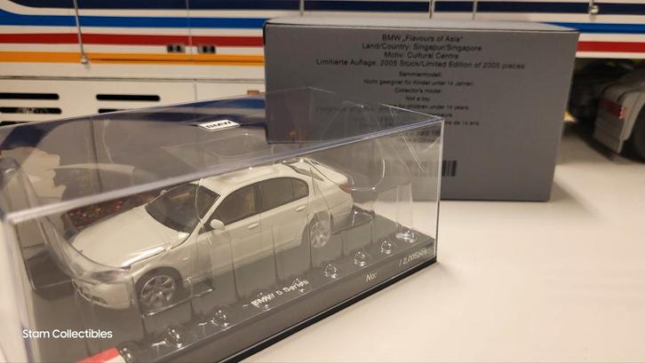Minichamps BMW 5-Serie E60 White Flavours of Asia, Hobby en Vrije tijd, Modelauto's | 1:43, Zo goed als nieuw, Auto, MiniChamps