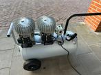 Jun air stille compressor, Doe-het-zelf en Verbouw, Compressors, Gebruikt, 10 bar of meer, Ophalen of Verzenden, Minder dan 200 liter/min