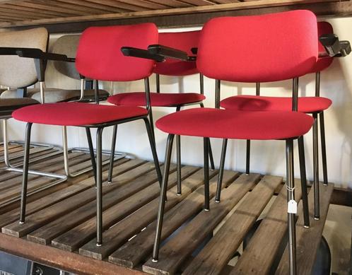 set stoelen 1235 Gispen zwart frame rode stof nieuw staat, Huis en Inrichting, Stoelen, Zo goed als nieuw, Vier, Metaal, Stof