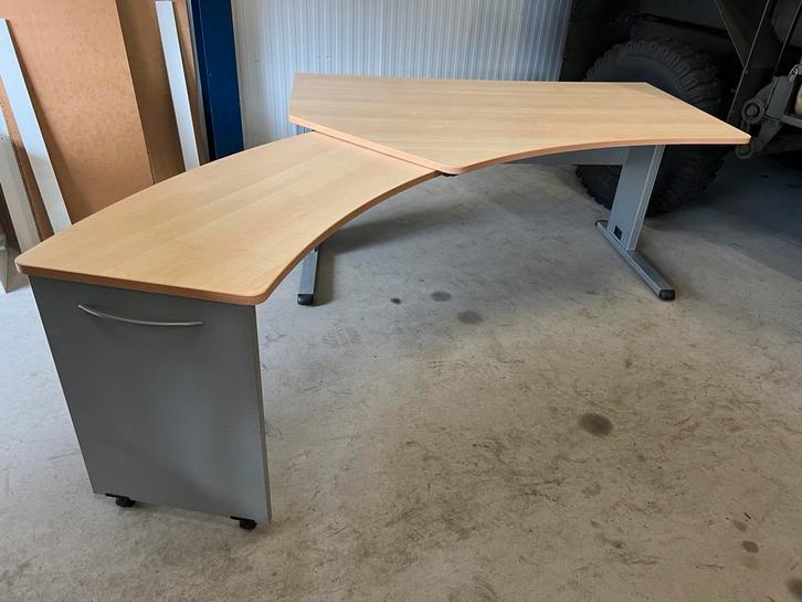 Mooi Professioneel Design Bureau + uitschuifbaar Verlengstuk, Huis en Inrichting, Bureaus, Gebruikt, Bureau, Ophalen