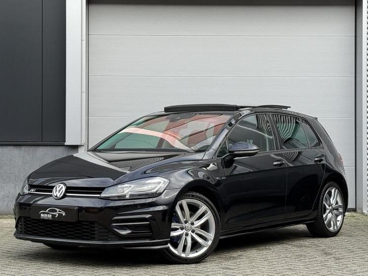 Volkswagen Golf 1.5 TSI Highline Business R | Apple Carplay, Auto's, Volkswagen, Bedrijf, Te koop, Golf, ABS, Achteruitrijcamera