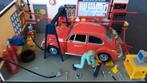 Volkswagen VW Kever garage Diorama workshop 1:43 Pol, Hobby en Vrije tijd, Modelauto's | 1:43, Verzenden, Zo goed als nieuw, Auto