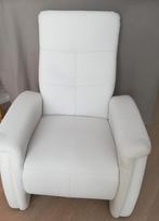 2x fauteuils wit verschillende standen, Ophalen, Gebruikt