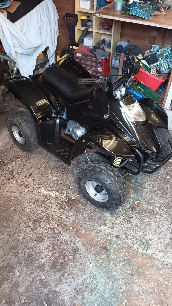 Zwarte Quad - Gebruikt, Fietsen en Brommers, Minibikes, Midibikes en Pitbikes, Gebruikt, Overige typen, Ophalen of Verzenden