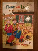 Teunie Suijker - Fleur en Luuk en de logeerstal, Boeken, Kinderboeken | Jeugd | onder 10 jaar, Ophalen of Verzenden, Zo goed als nieuw
