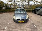 Mitsubishi Colt 1.1 2007 Grijs, Voorwielaandrijving, Stof, Metallic lak, 750 kg