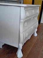 Witte ladenkast Barok buikkast., Ophalen, 50 tot 100 cm, Zo goed als nieuw, 3 of 4 laden