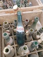 Oude flessen in krat, Verzamelen, Biermerken, Ophalen, Gebruikt, Flesje(s), Overige merken