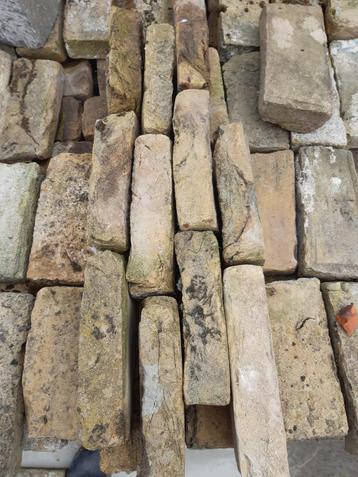 Ca 6500 oude hardgebakken  ijsselstenen klinkers beschikbaar voor biedingen